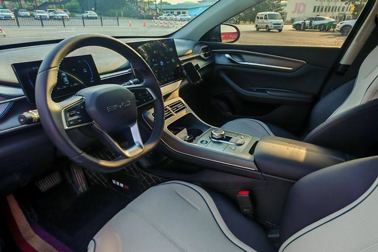 Used BYD Destroyer 05 2024 HONOR Edition DM-i 55KM Luxury Model
