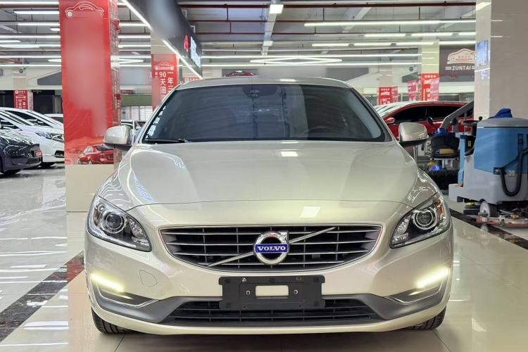 Used Volvo S60 2018 S60L T3 Smart Upgrade Edition
