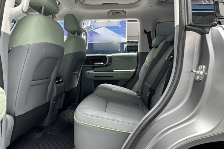 Used Beijing Auto BJ40 2024 2.0T All-New Ring of the Taklamakan Champion Edition
