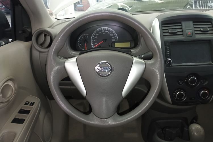 Used Nissan Sunny 2014 1.5XE Manual Comfort Edition