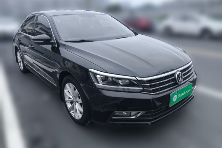 Used Volkswagen Passat 2017 330TSI DSG Luxury Edition

