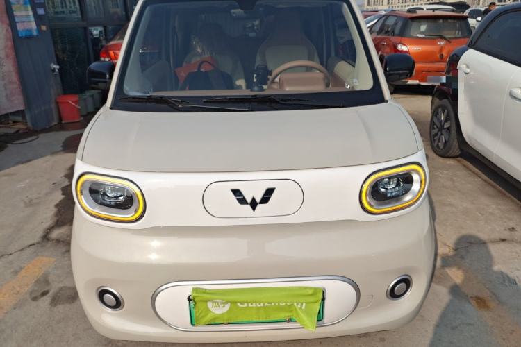Used Wuling Hongguang MINIEV 2024 3rd Generation 215km Youth Edition
