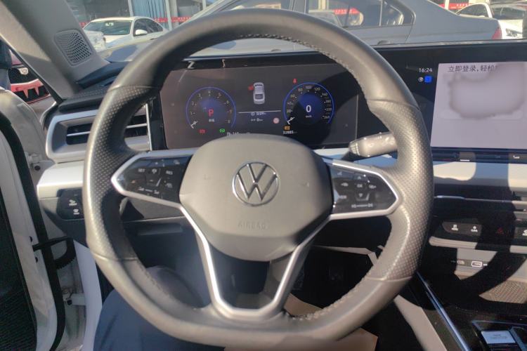 Used Volkswagen Lamando 2023 Lavida L 280TSI DSG Cool & Spicy Edition
