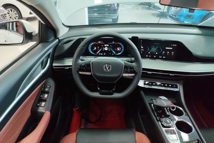 Used Changan Eado 2022 PLUS Blue Whale NE 1.4T GDI DCT Prestige Edition