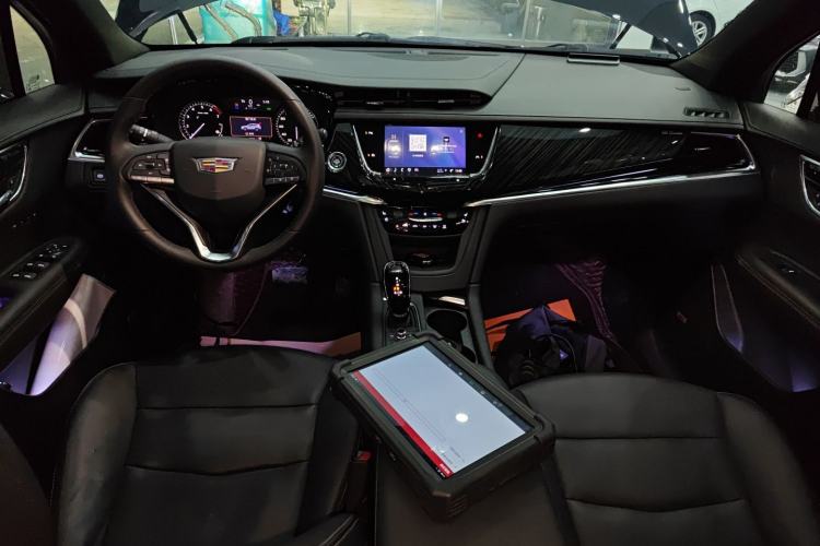 Used Cadillac XT6 2022 2.0T Six-Seater Four-Wheel-Drive Luxury Standard Edition
