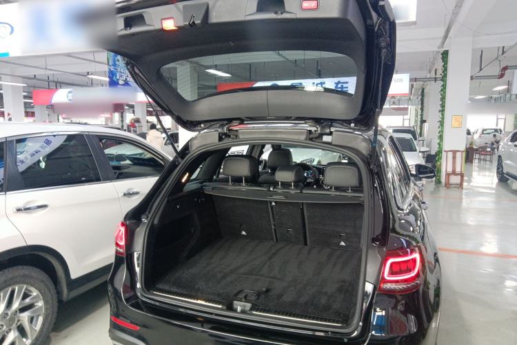 Used Mercedes-Benz GLC 2020 Facelift GLC 260 L 4MATIC Luxury Edition
