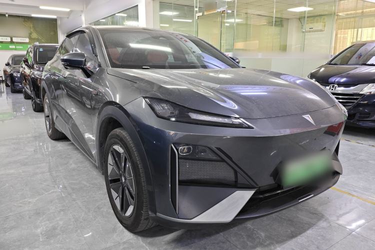 Used  S07 2023 200Max Range-Extended Version
