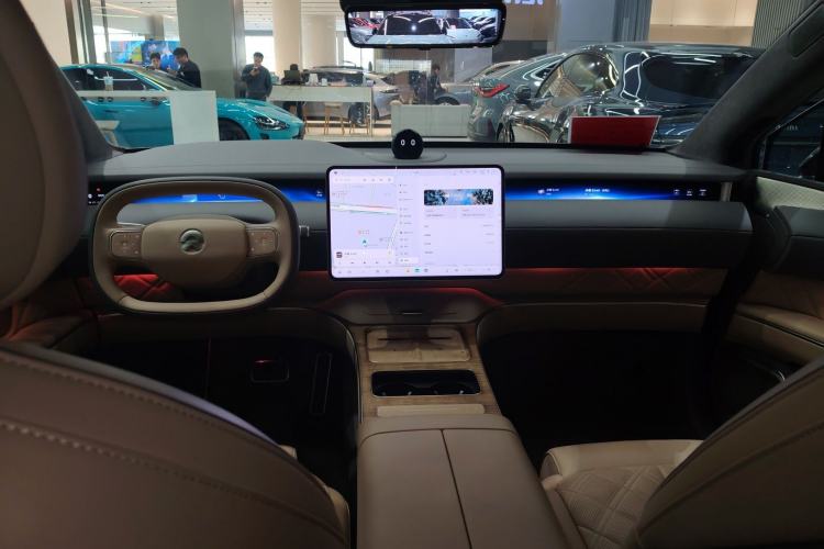 Used Nio ET9 2025 100 kWh
