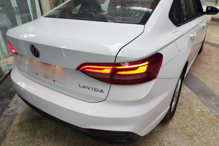 Used Volkswagen Lavida 2023 1.5L Automatic De Yi Edition
