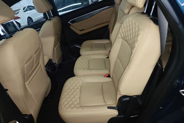 Used Geely Auto Haoyue L 2023 2.0T DCT Flagship Version