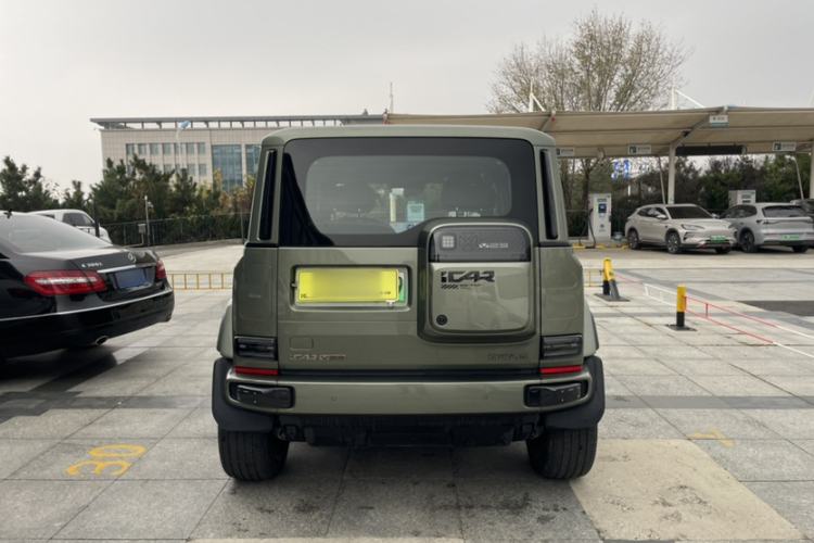 Used  V23 2025 501 Four-Wheel Drive Intelligent Driving Version
