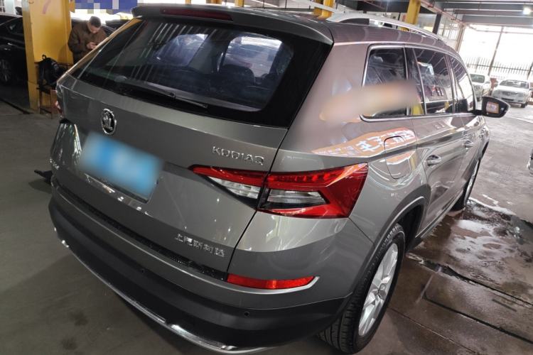 Used Skoda Kodiaq 2017 TSI330 7-Seater Two-Wheel-Drive Luxury Edition
