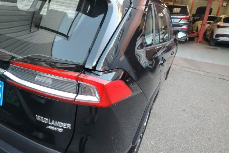 Used Toyota Wildlander 2023 2.0L CVT Four-Wheel Drive Luxury PLUS Edition
