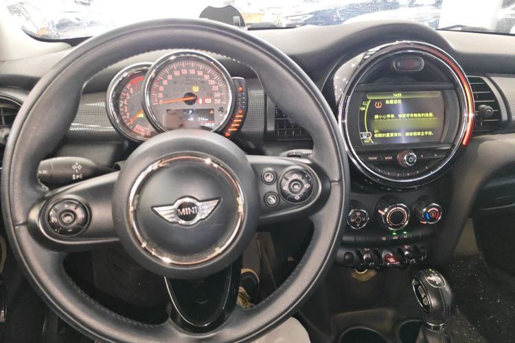 Used  MINI 2014 1.5T COOPER Fun
