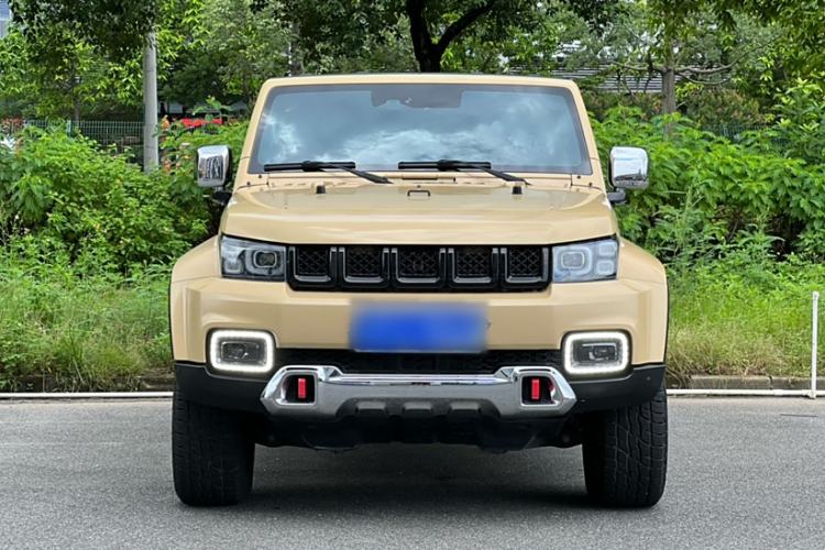 Used Beijing Auto BJ40 2019 2.3T Automatic Four-Wheel Drive Ring the Tower Champion Edition China VI
