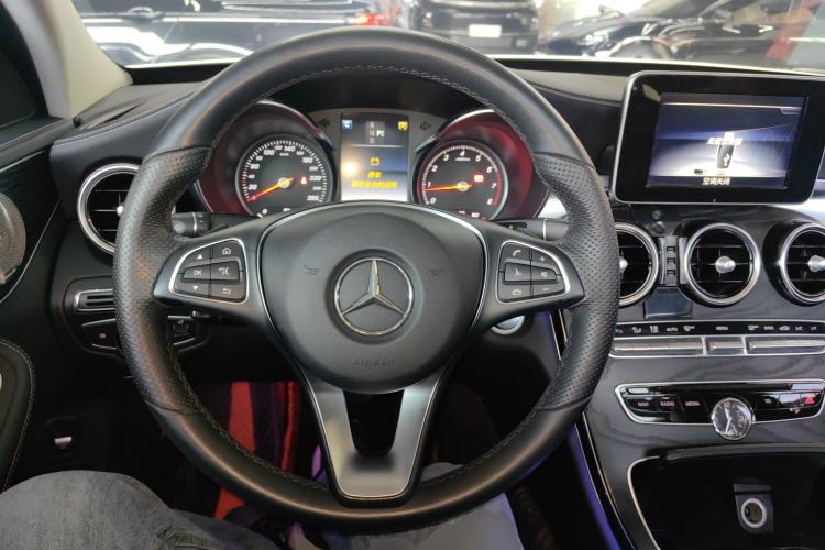 Used Mercedes-Benz C-Class 2016 C 200 L Sport Edition
