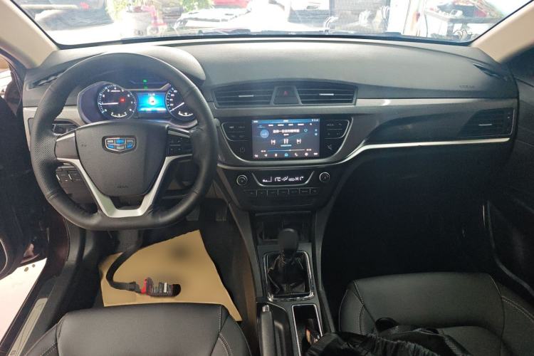 Used Geely Auto Emgrand 2017 Sedan Million Edition 1.5L Manual Upward Connect Version