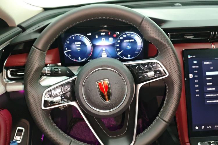 Used Hongqi H5 2025 2.0T Automatic Flag Edition – 500 000 Units Commemorative Version