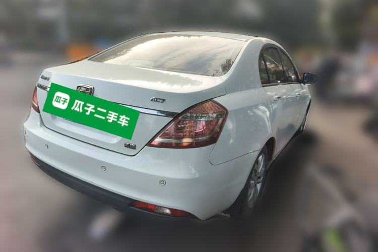 Used Geely Auto Emgrand 2014 Sedan 1.5L Manual Elite Model
