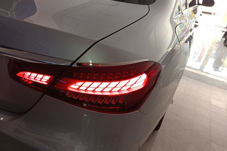 Used Mercedes-Benz E-Class 2021 E 300 L Premium Edition
