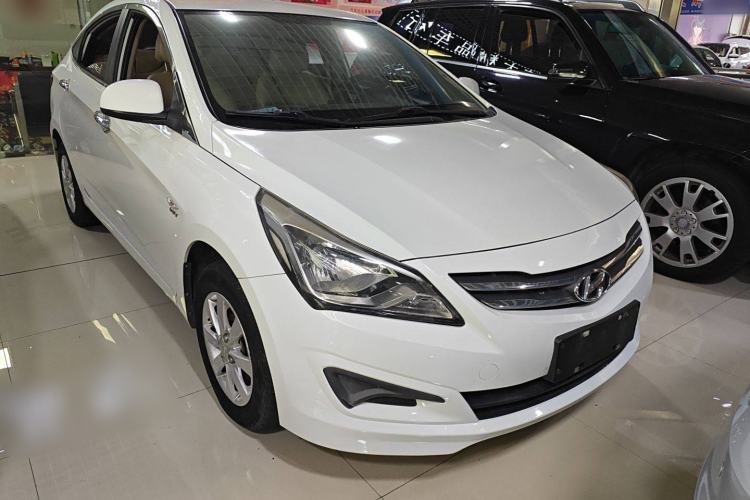 Used Hyundai Verna 2014 1.4L Manual Fashion GS Model
