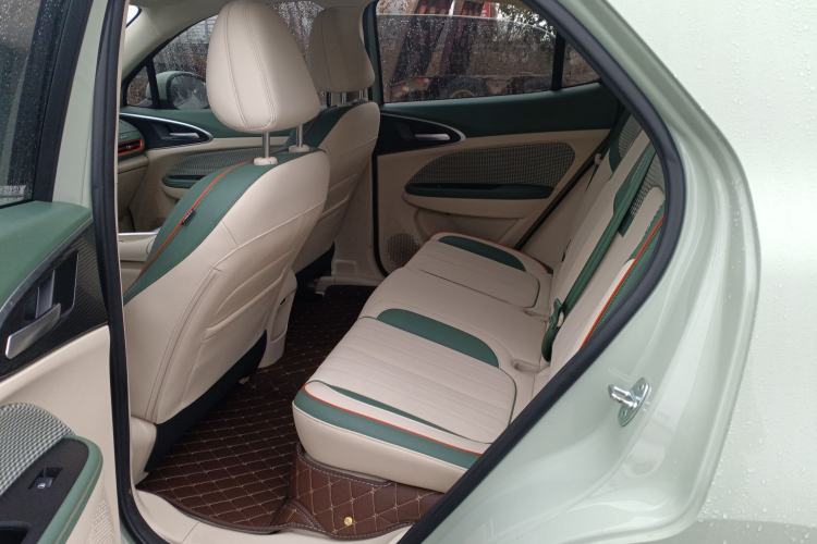 Used ORA Good Cat 2023 401 km Standard Range Premium Version Lithium Iron Phosphate