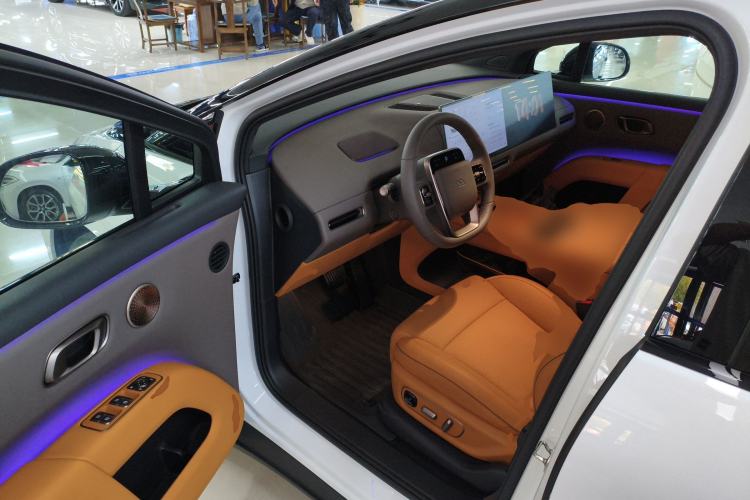 Used Li Auto Li Auto i8 2025 Standard Edition
