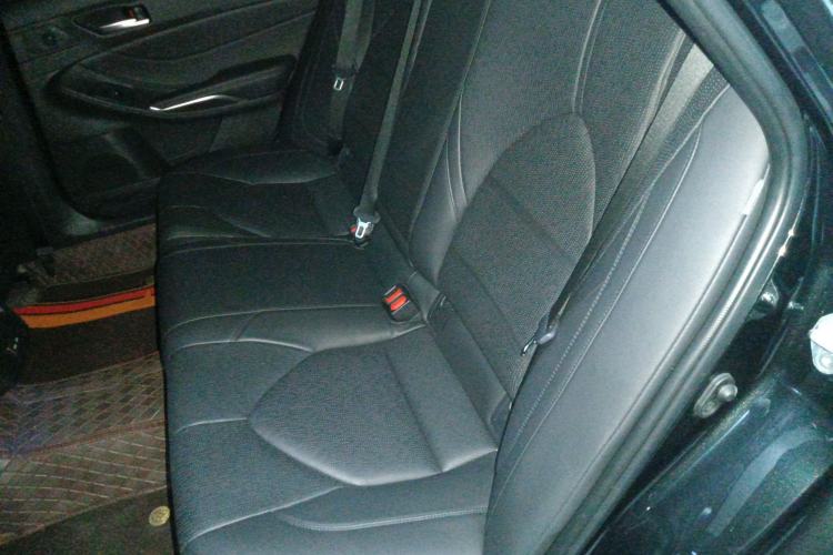 Used Toyota Avalon 2023 2.0L Premium Edition
