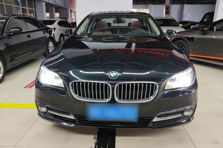 Used BMW 5 Series 2014 525Li Leading Model
