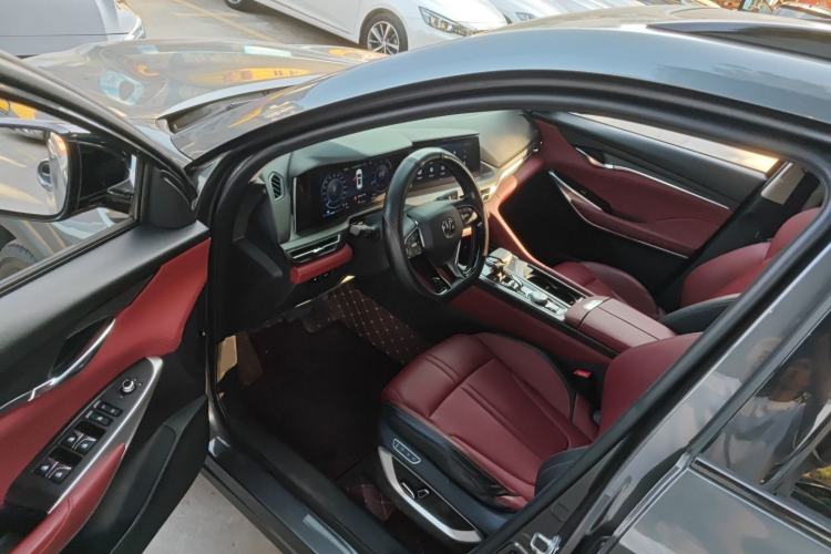 Used Changan CS75 PLUS 2021 2.0T Automatic Flagship Edition
