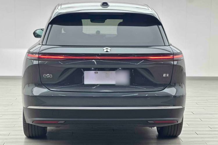 Used Nio ES8 2024 100kWh Signature Edition
