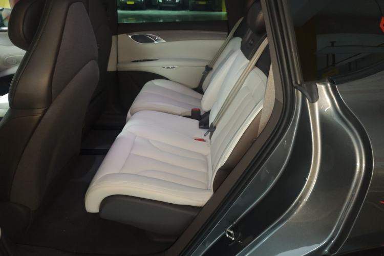 Used  LS7 2023 90 kWh Elite Rear-Drive Version
