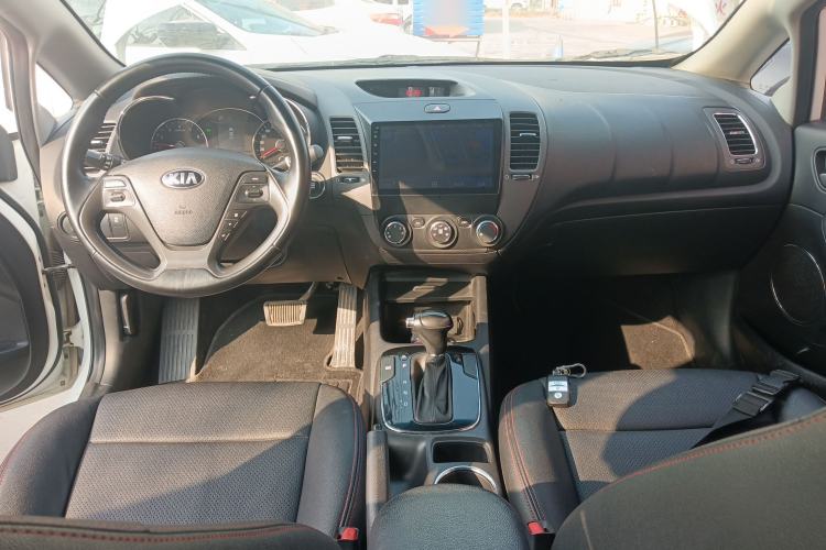 Used Kia K3 2016 1.6L Automatic GLS
