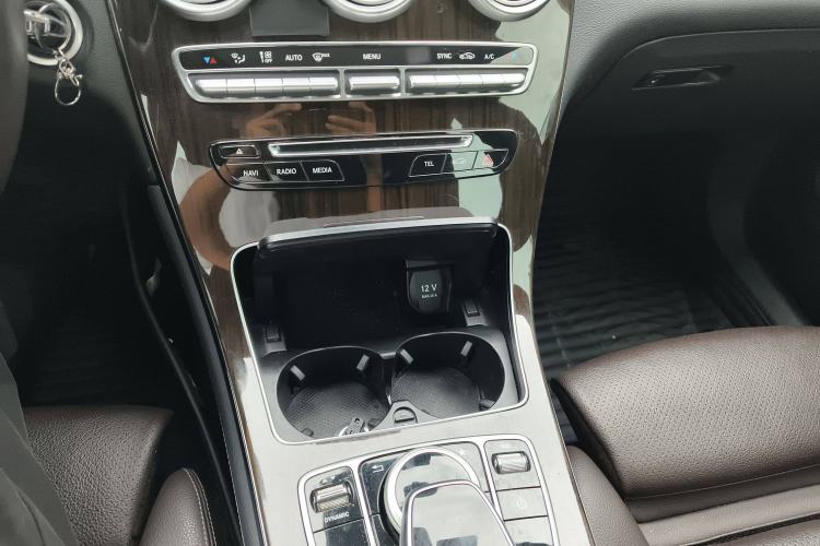 Used Mercedes-Benz GLC 2019 Facelift GLC 260 L 4MATIC Luxury Model
