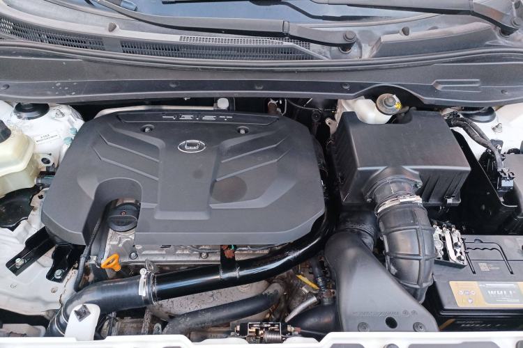 Used Huatai Santa Fe 2016 1.5T Gasoline Manual Two-Wheel Drive Smart Enjoyment i3 Model
