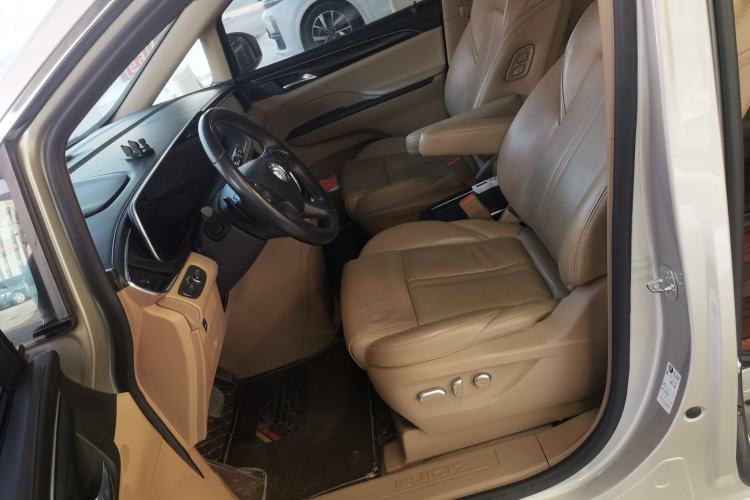 Used Buick GL8 2020 ES Land Cruiser 653T Luxury Edition
