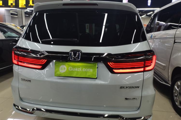 Used Honda Elysion 2024 2.0L eHEV Luxury Edition
