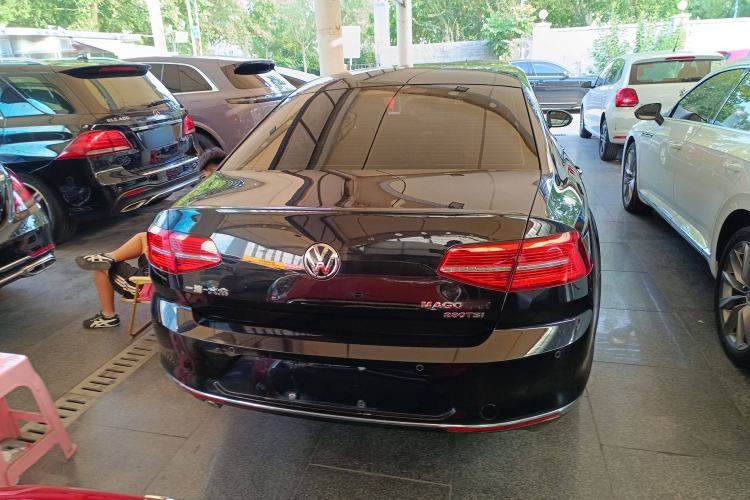 Used Volkswagen Magotan 2019 280TSI DSG Comfort Model China VI Standard
