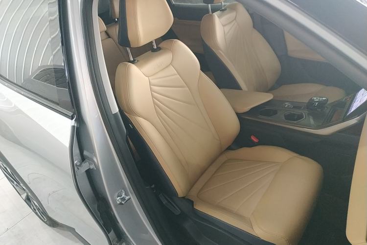 Used Geely Auto FX11 2023 1.5TD DCT Luxury Version
