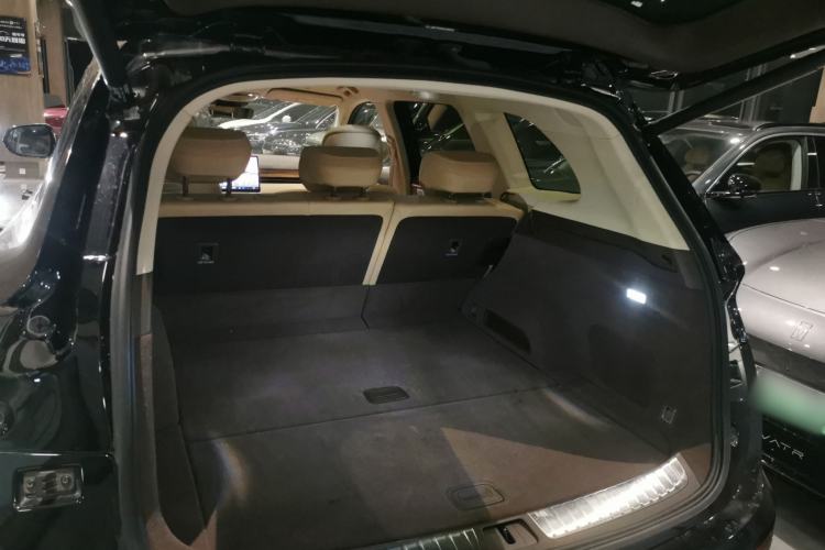 Used Hima AITO M7 2024 1.5T Intelligent Drive 4WD Ultra Version 5 Seats
