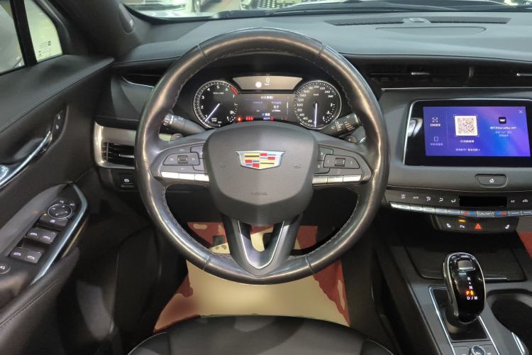 Used Cadillac XT4 2020 28T Two-Wheel-Drive Leading Version