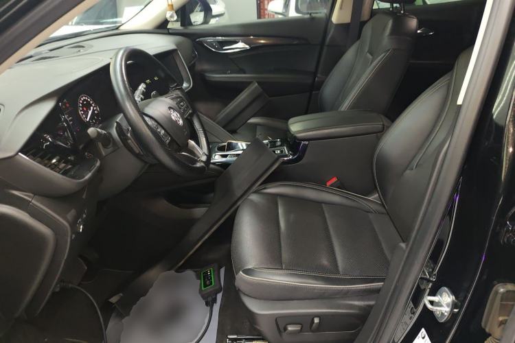 Used Buick Envision 2022 Facelift Encore S 552T Two-Wheel-Drive Luxury Model
