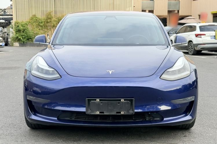 Used Tesla Model 3 2019 Long-Range Rear-Wheel-Drive Version
