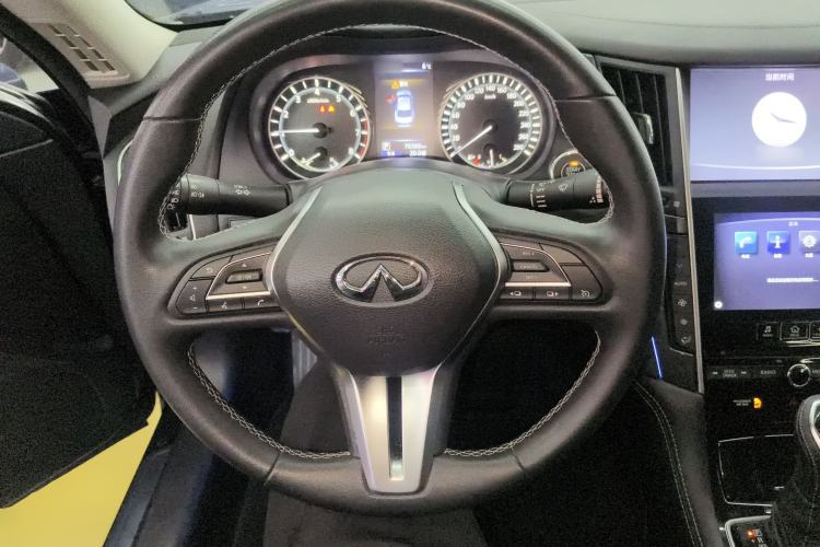 Used Infiniti Q50L 2018 2.0T Comfort Edition China VI Standard
