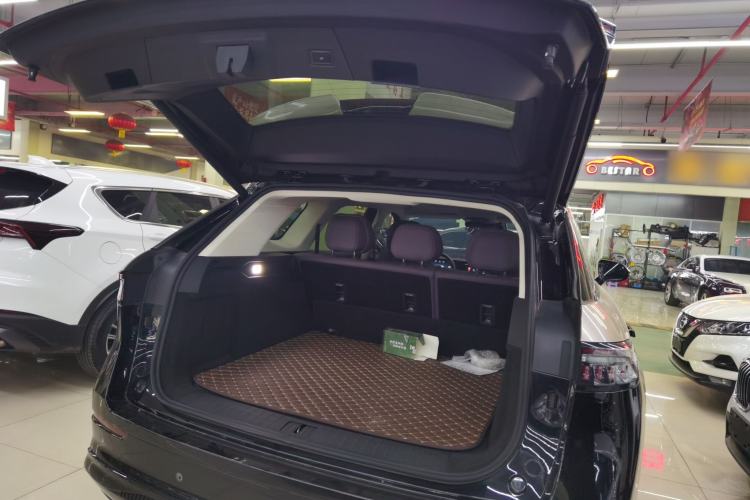 Used Chery Tiggo 9 C-DM 2025 1.5T 106KM Ultra-Enjoyment Version 5 Seats Lithium Iron Phosphate
