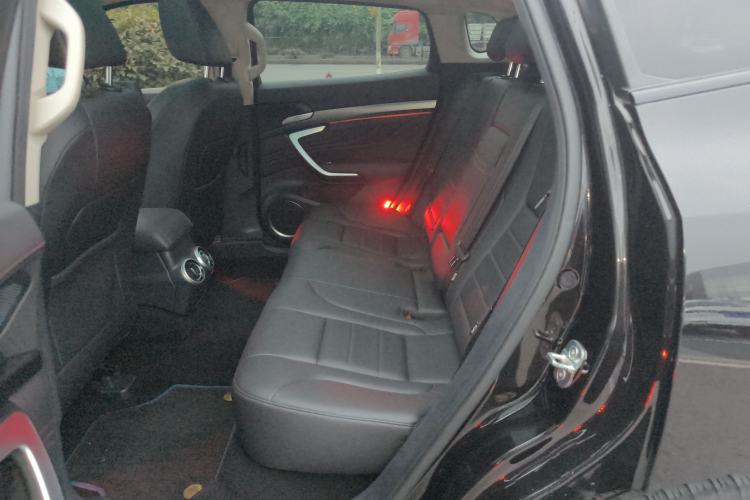 Used Wey VV7 2017 2.0T Ultra-Luxury Version
