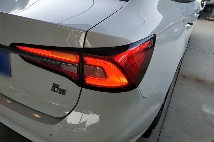 Used Roewe i5 2019 1.5L Automatic 4G Connected Langhao Edition