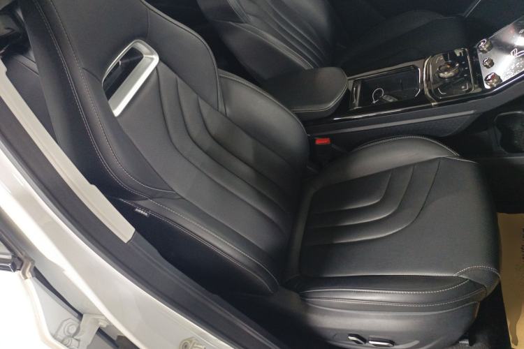 Used NETA U 2022 Zhi400 Pro Ternary Lithium
