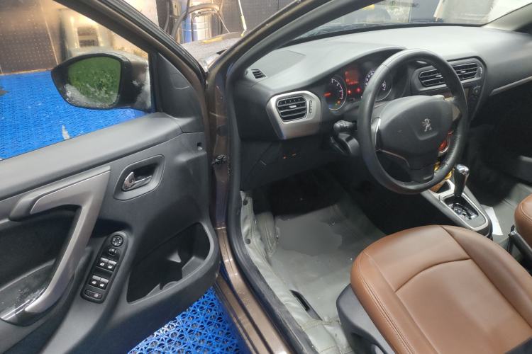 Used Peugeot 301 2014 1.6L Automatic Luxury Edition