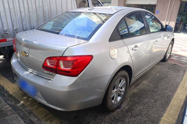 Used Chevrolet Cruze 2015 1.5L Classic SL MT

